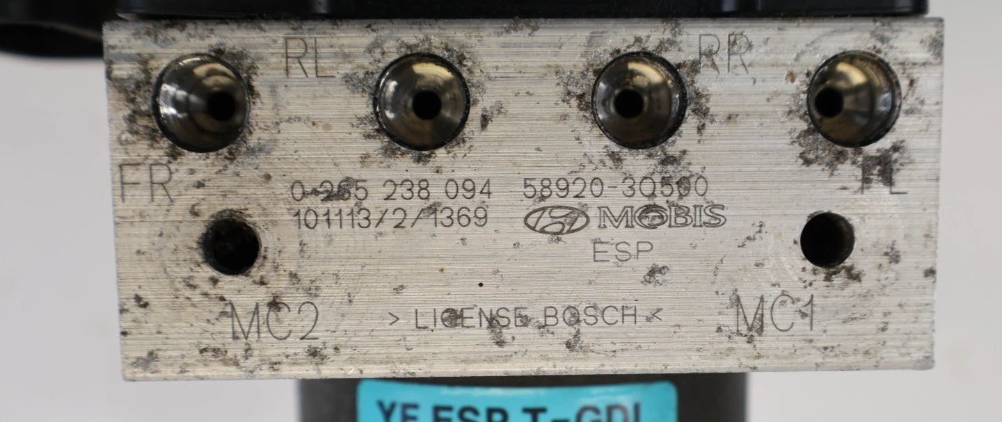 2011-2013 HYUNDAI SONATA ANTI-LOCK BRAKE PUMP CONTROL MODULE OEM 58920-3Q500
