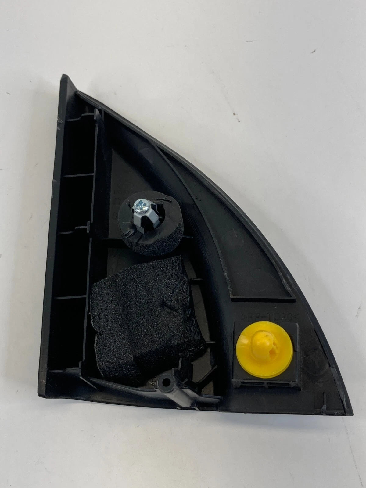 11-13 HYUNDAI ELANTRA SEDAN FRONT RIGHT SIDE INTERIOR DOOR MIRROR TRIM COVER OEM