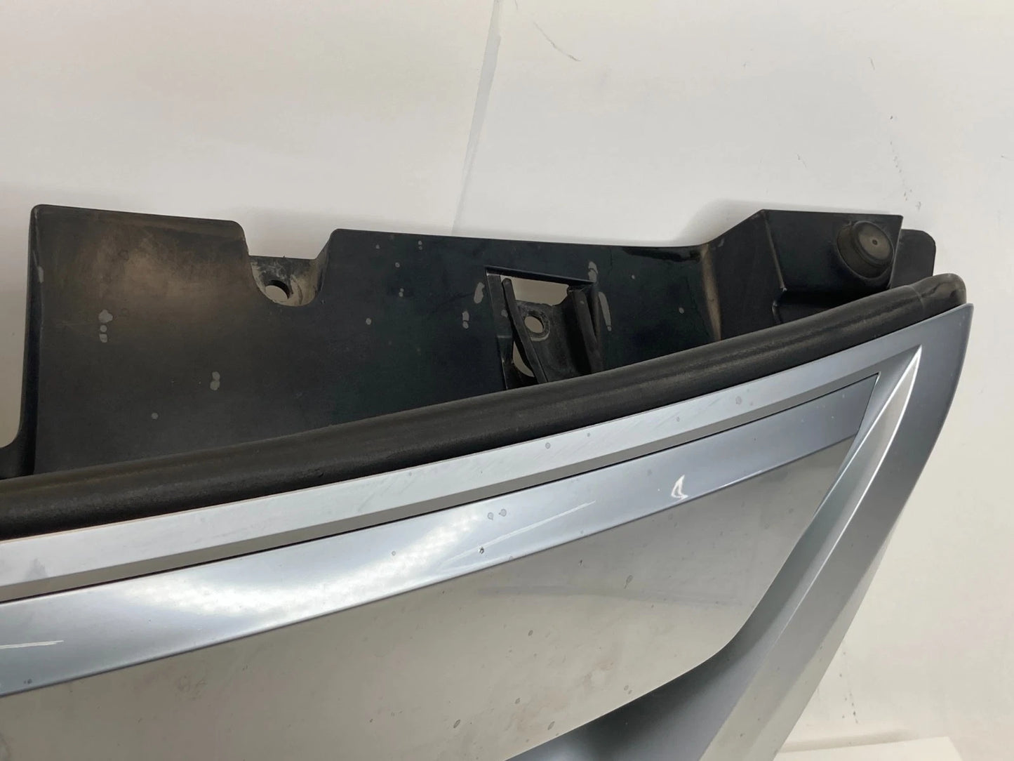 2010 2011 2012 2013 ACURA RDX FRONT BUMPER UPPER GRILL GRILLE W/ EMBLEM OEM