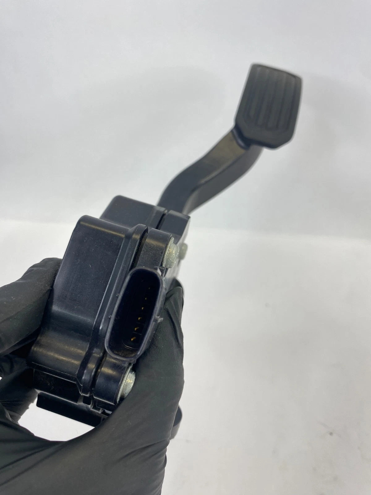 2010-2015 TOYOTA VENZA GAS PEDAL ACCELERATOR ASSEMBLY 78110-33110 OEM
