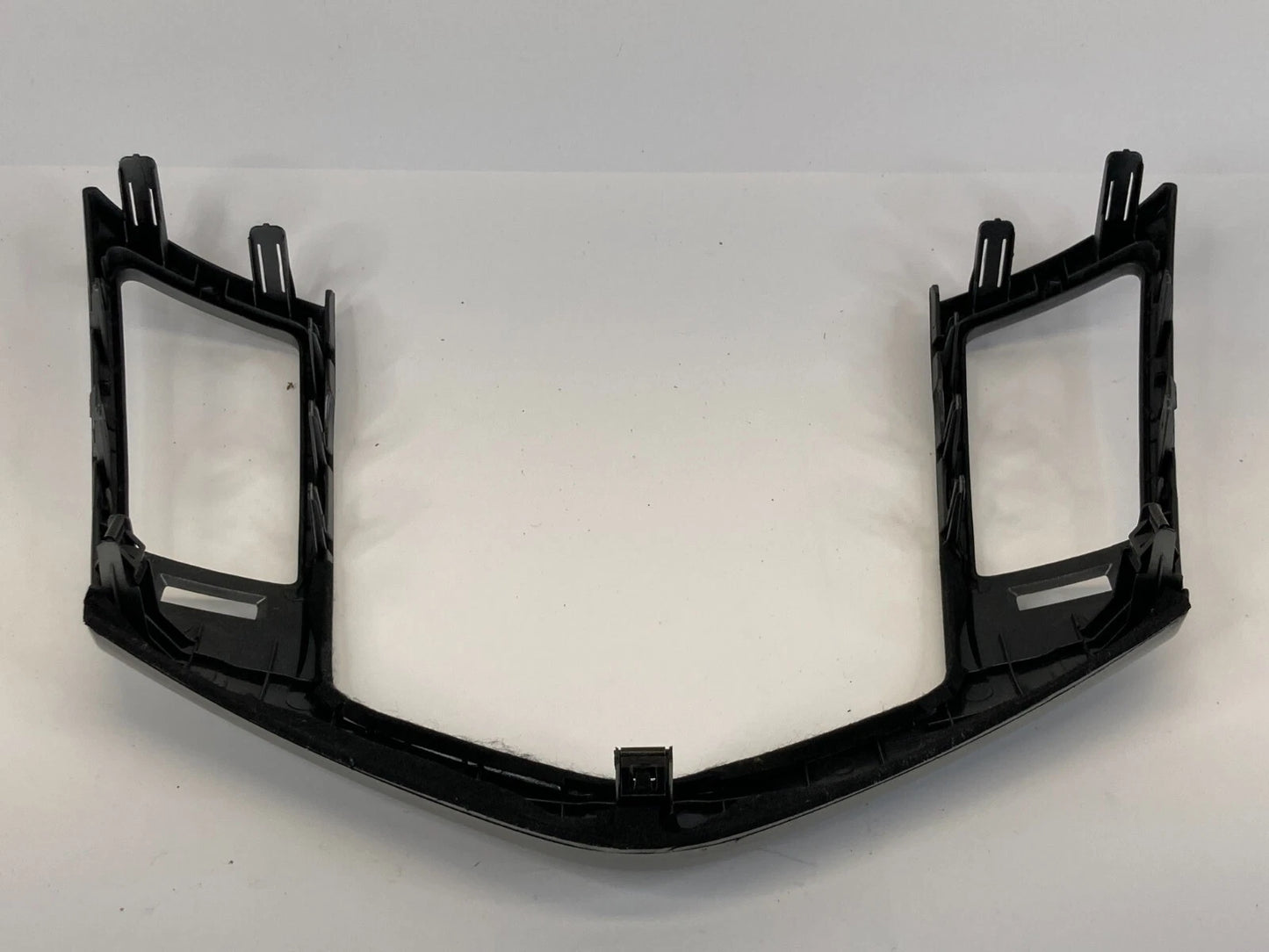 2011-2016 CHEVROLET CRUZE DASH RADIO SURROUND TRIM BEZEL PANEL 94567907 OEM
