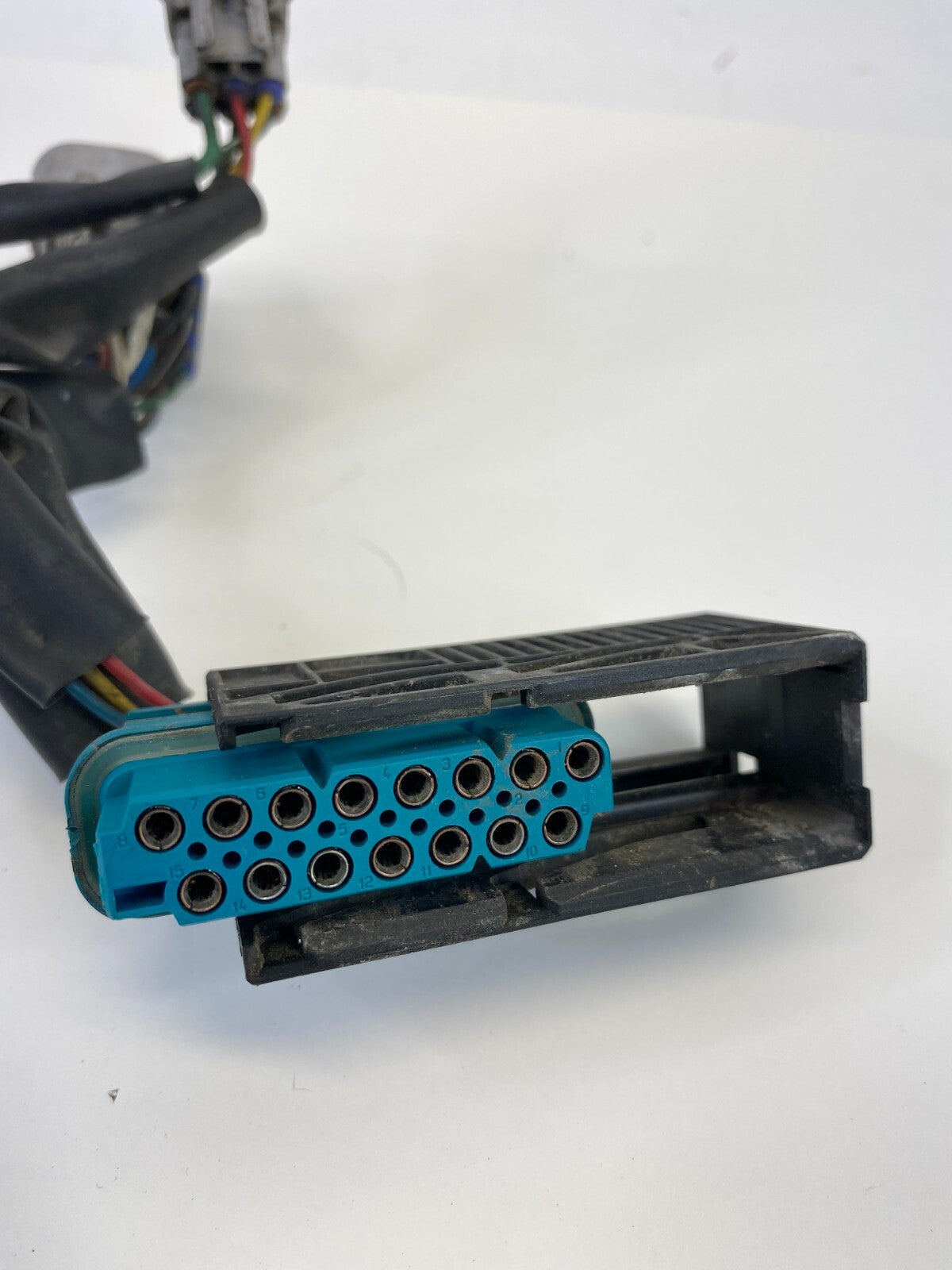 2000-2004 Toyota Avalon 3.0L FWD ABS Anti Lock Brake Plug Relay Connector OEM