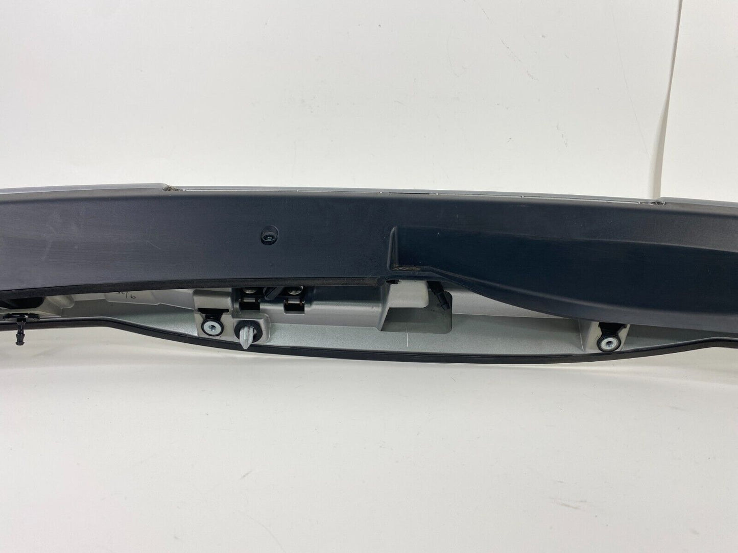 2015-2020 Honda Fit Sport HATCHBACK Rear Tailgate Liftgate Spoiler Wing OEM