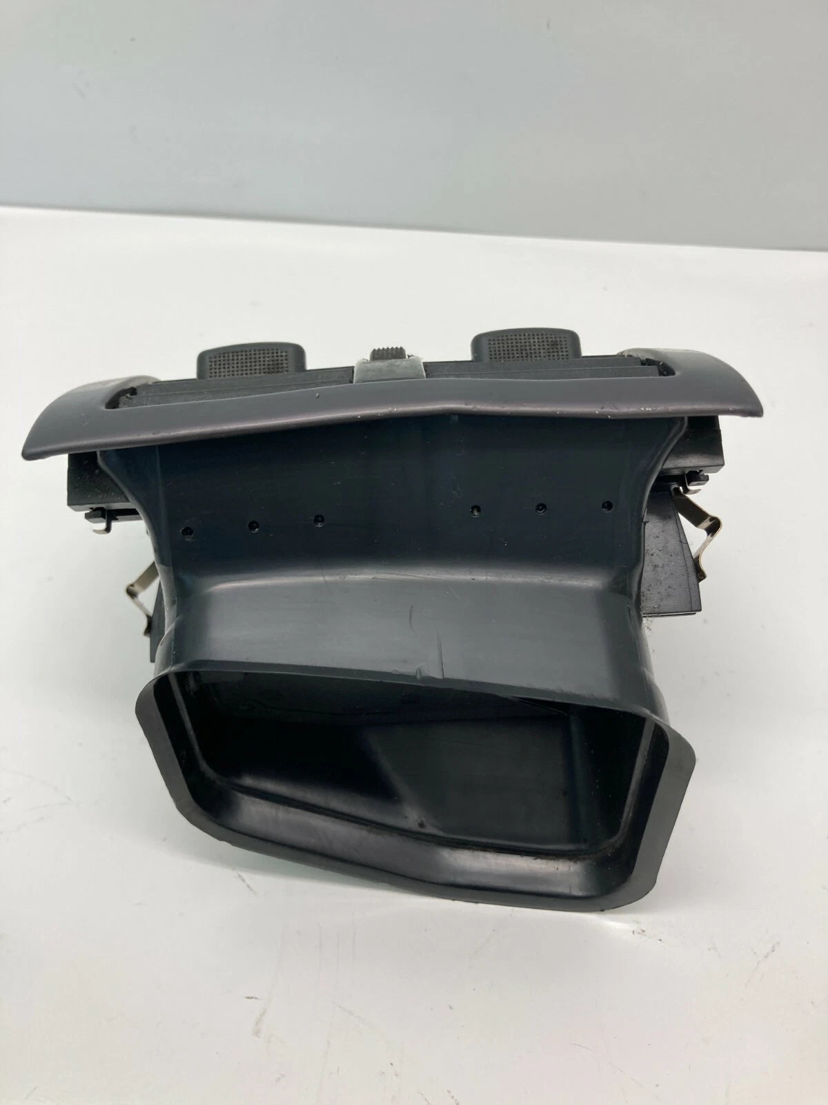 1998-2001 AUDI A6 QUATTRO REAR CENTER CONSOLE AC A/C HEATER AIR VENT OEM