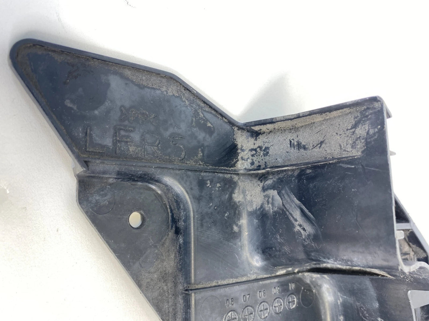 2004-2009 MAZDA 3 AIR INTAKE CLEANER RESONATOR DUCT BOX HOUSING ASSEMBLY OEM