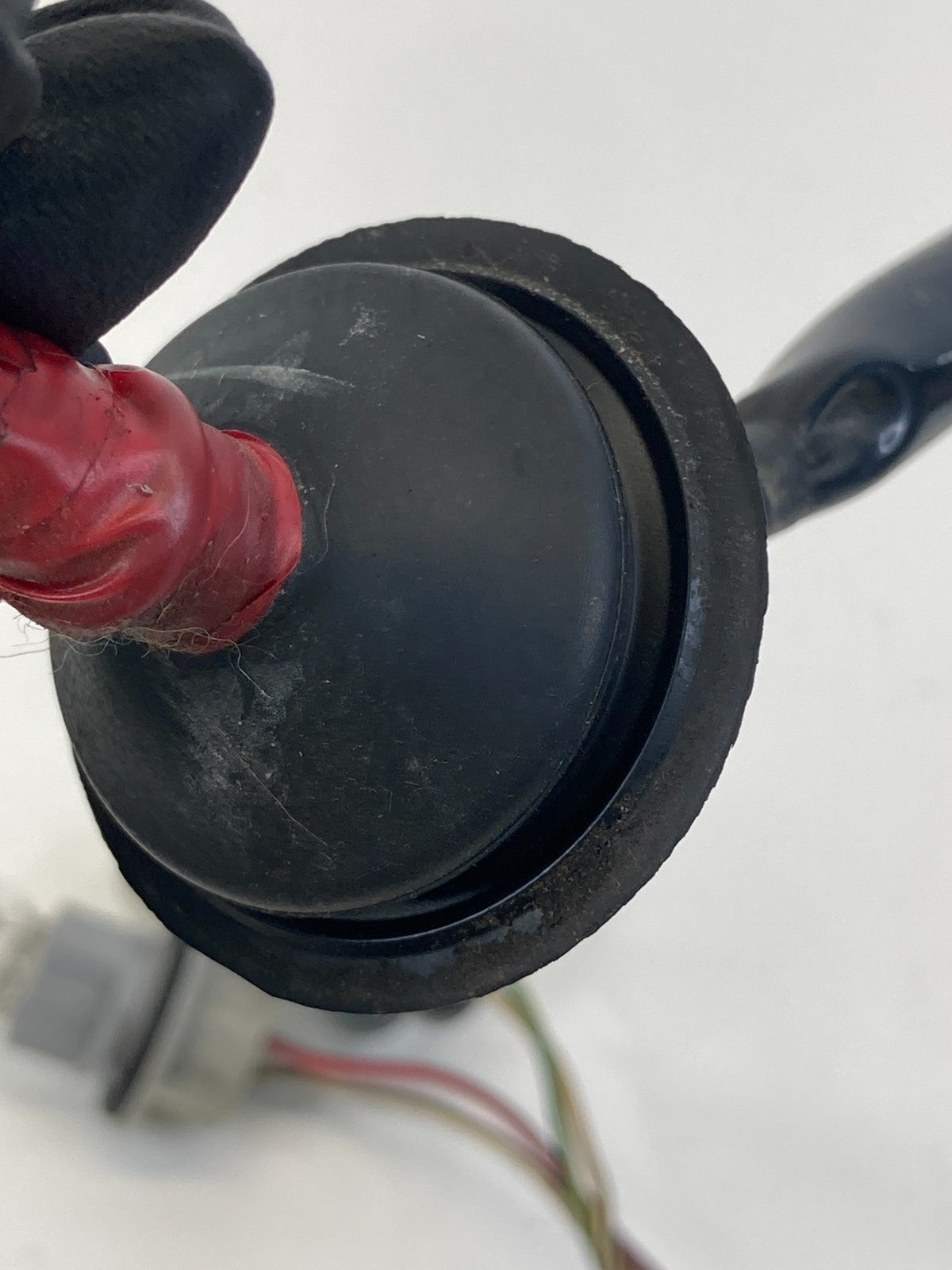 96-00 Toyota 4Runner Rear Right Tail Light Lamp Taillight Socket Wire Harness