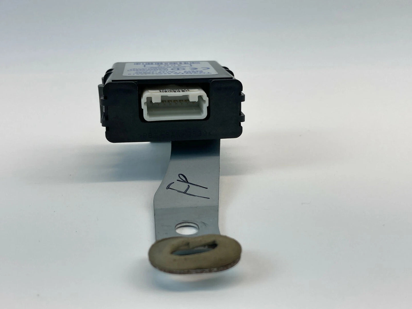 04-09 TOYOTA PRIUS FRONT RIGHT OSCILLATOR INNER DOOR CONTROL MODULE 89991-47010
