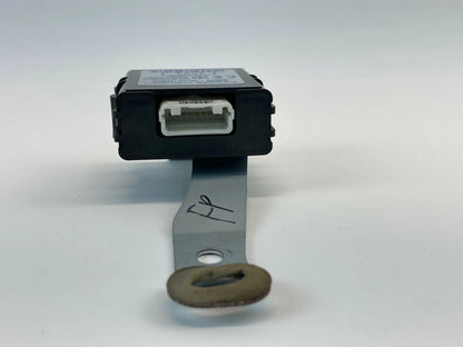 04-09 TOYOTA PRIUS FRONT RIGHT OSCILLATOR INNER DOOR CONTROL MODULE 89991-47010