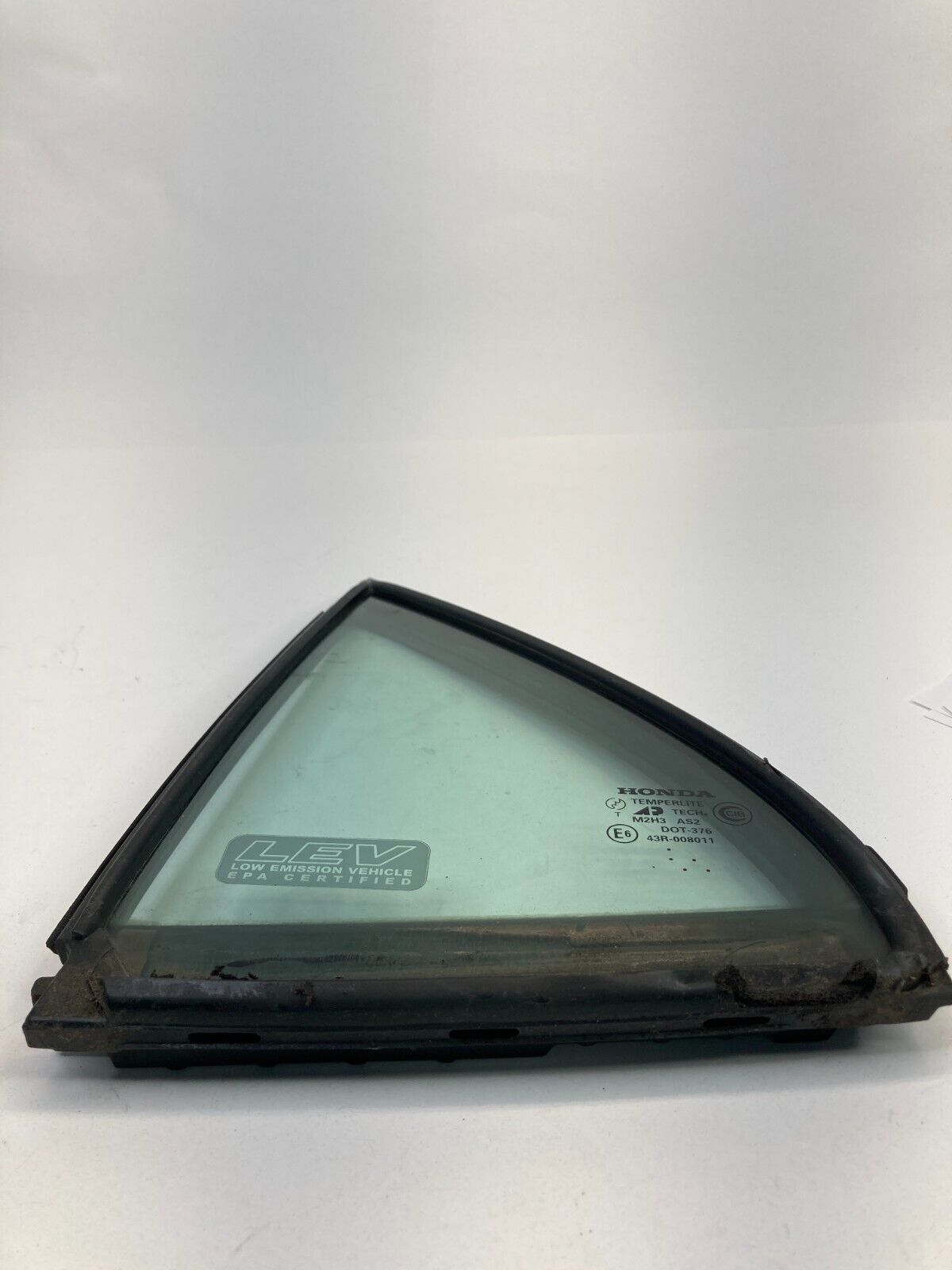 98-02 Honda Accord Sedan Rear Left Side Quarter Vent Window Glass L73491-S8A-A0