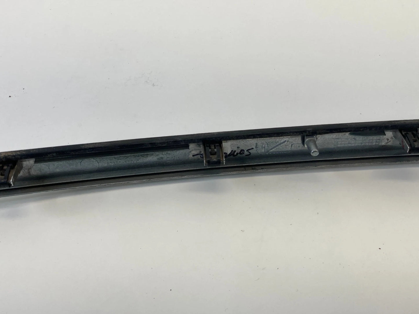 2011-2014 HYUNDAI SONATA GLS REAR TRUNK CHROME TRIM MOLDING 87310-3S000 OEM