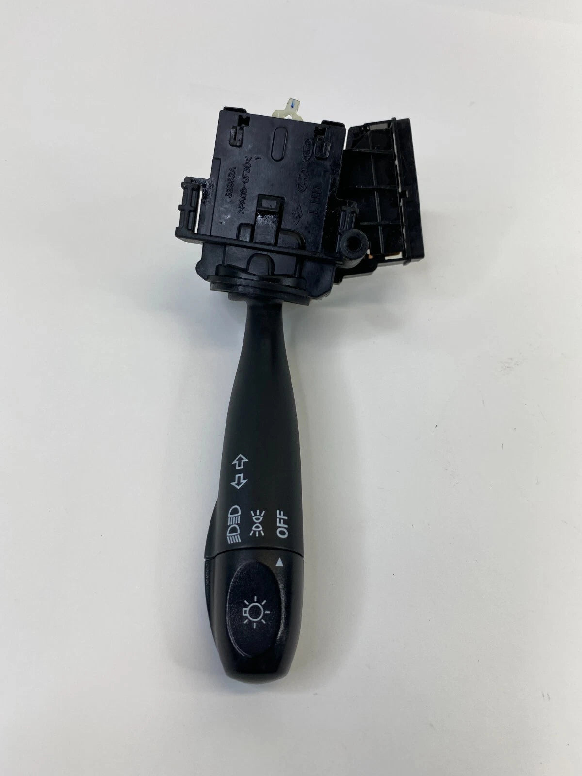 2006-2011 HYUNDAI ACCENT MULTIFUNCTION TURN SIGNAL HEADLIGHT SWITCH OEM 32932A