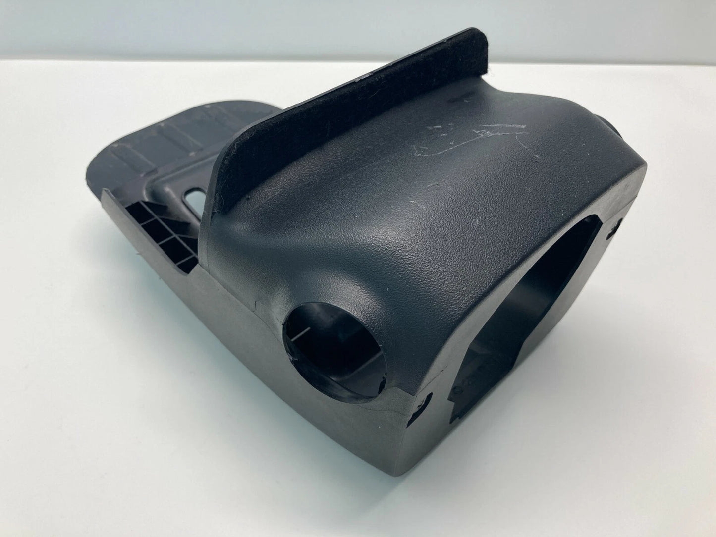 2004-2009 TOYOTA PRIUS STEERING COLUMN UPPER & LOWER TRIM SHROUD COVER ASSEMBLY