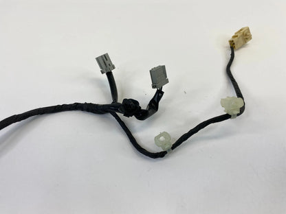 2008-2012 MITSUBISHI GALANT REAR RIGHT TAILLIGHT TAILLAMP CONNECTOR WIRE HARNESS