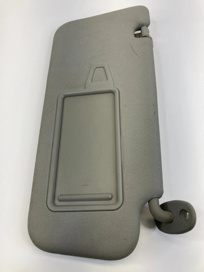 2010-2013 KIA FORTE W/O SUNROOF RIGHT PASSENGER SIDE SUNVISOR SUN VISOR GRAY OEM
