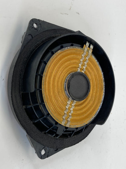 2010 2011 Toyota Prius Rear Left Side Back Door Sound Speaker 8942001301B OEM