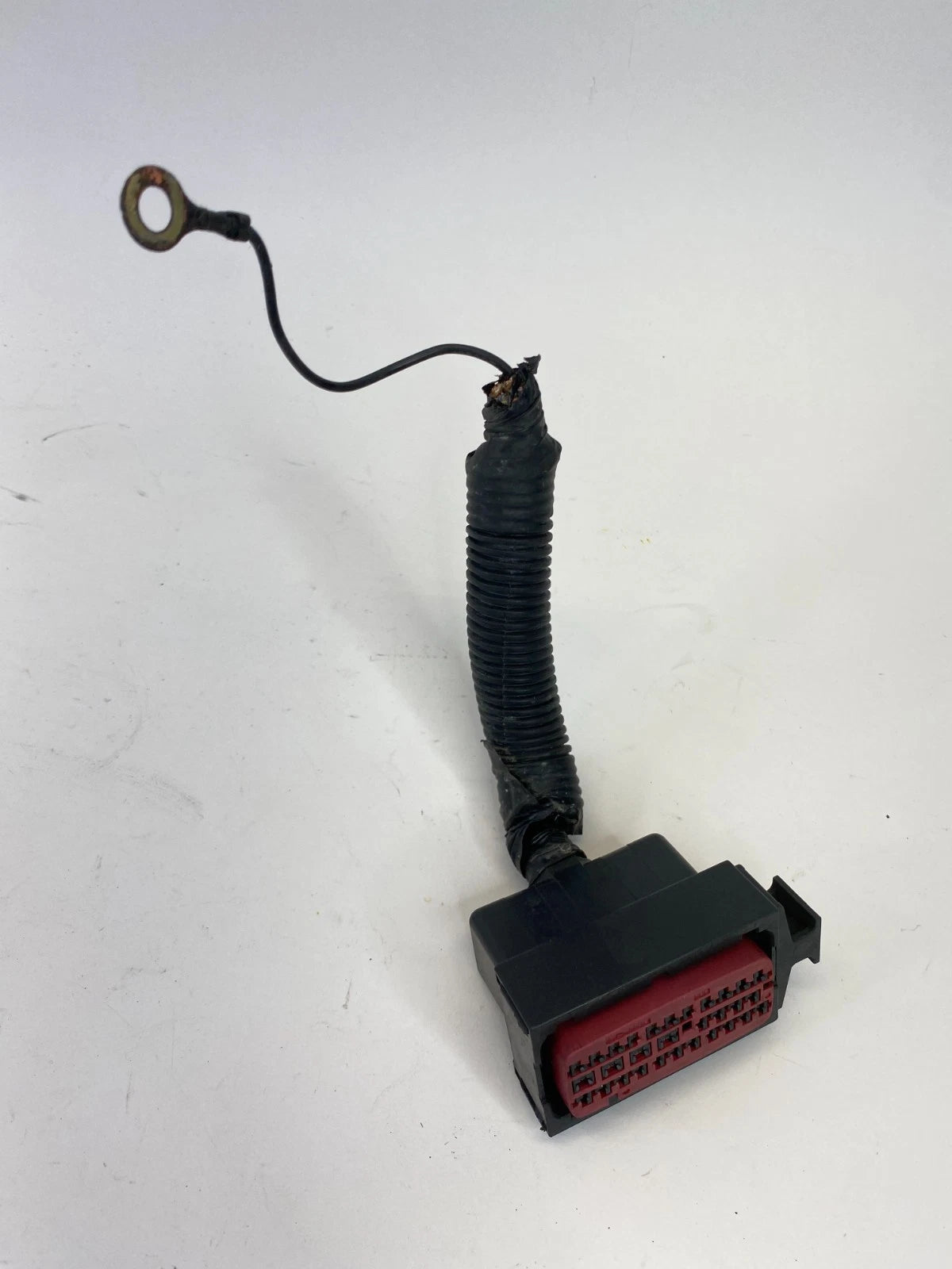 2000-2002 ISUZU TROOPER ANTI LOCK BRAKE ABS PUMP CONNECTOR PLUG PIGTAIL OEM