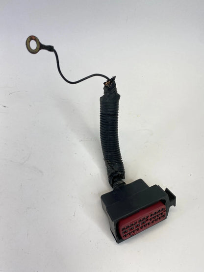 2000-2002 ISUZU TROOPER ANTI LOCK BRAKE ABS PUMP CONNECTOR PLUG PIGTAIL OEM