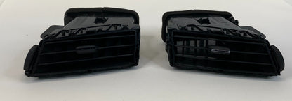 2007 2008 Infiniti G35 Center Dash A/C Air Vent Grill Grille Set Pair OEM