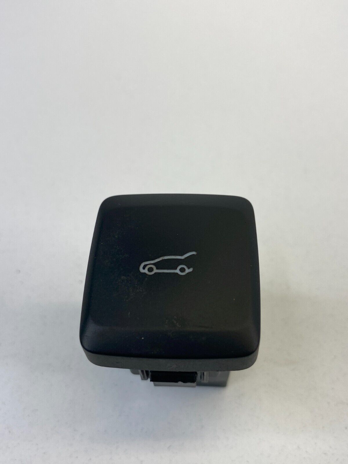 2013-2020 Ford Fusion SE Sedan 4-DR Dash Trunk Lid Release Switch DG9T198514AAW