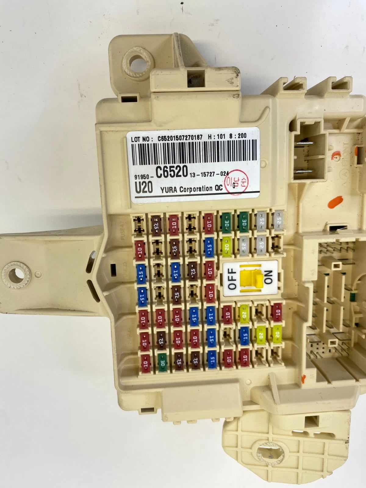 2016-2018 KIA SORENTO 2.4L L4 AT INTERIOR CABIN FUSE RELAY BOX BLOCK 91950-C6520