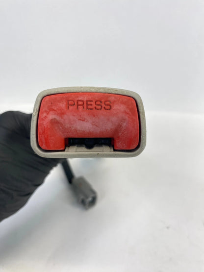 2009-2015 TOYOTA VENZA FRONT RIGHT PASSENGER SIDE SEAT BELT BUCKLE OEM