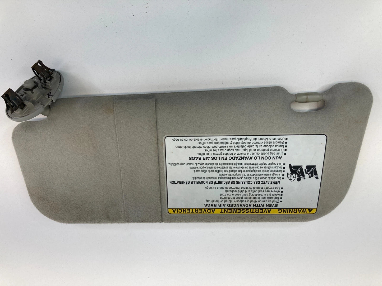 2009-2014 TOYOTA MATRIX FRONT RIGHT PASSENGER SIDE SUNVISOR SUN VISOR SHADE OEM