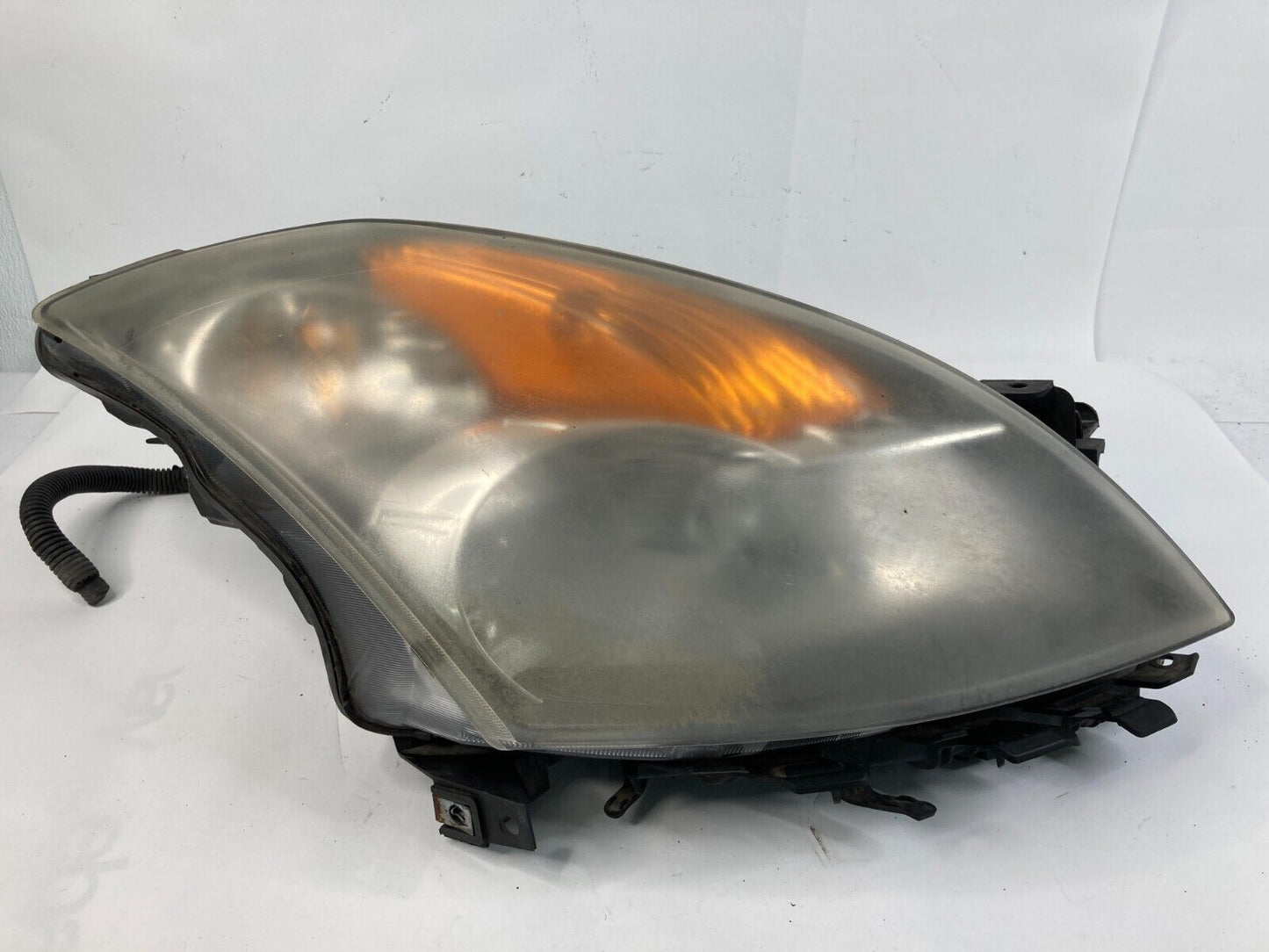 07-09 Nissan Altima Sedan Front Right Side Headlight Headlamp Halogen 26010JA00B