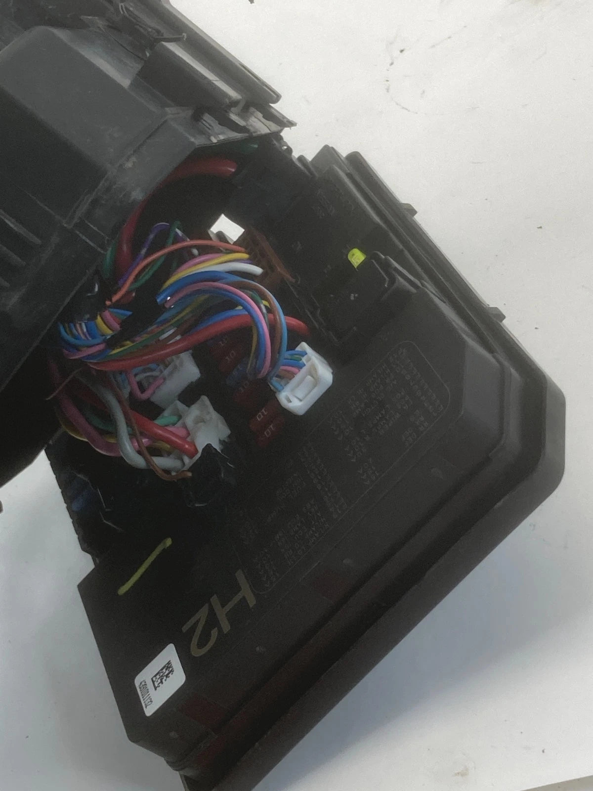 2013-2019 NISSAN SENTRA IPDM FUSE RELAY BOX POWER DISTRIBUTION 284B7-3RA1B OEM