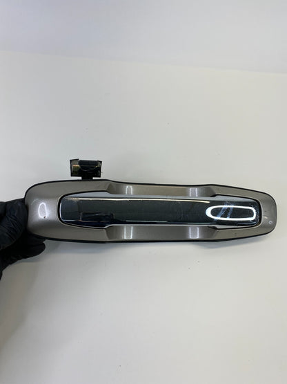 2003-2006 Suzuki XL-7 Front Right Side Exterior Door Handle Assy 82810-65D10