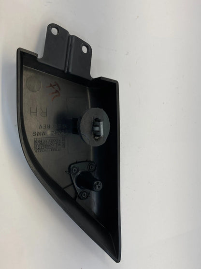 2004-2006 CADILLAC SRX FRONT RIGHT INNER DOOR MIRROR CORNER TRIM COVER 12042 MMS