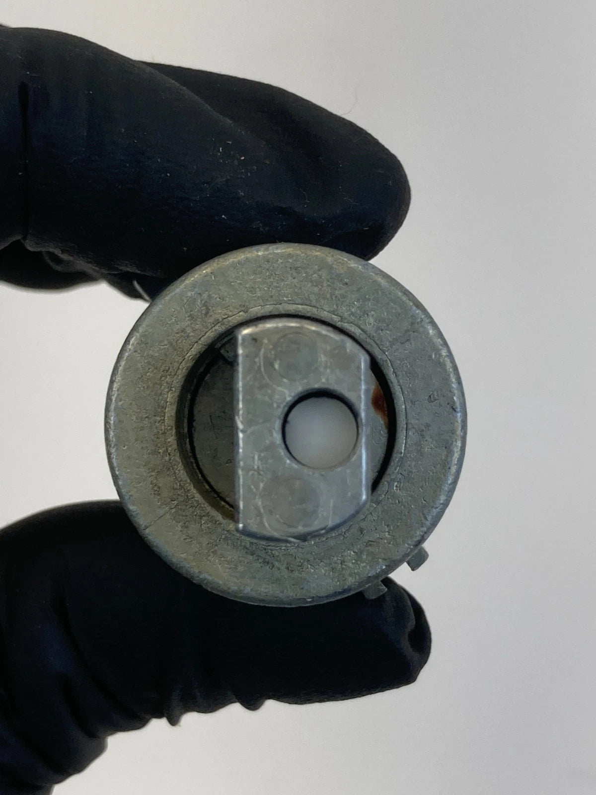 2002-2005 CHRYSLER PT CRUISER 2.4L IGNITION SWITCH LOCK CYLINDER W/ KEY OEM