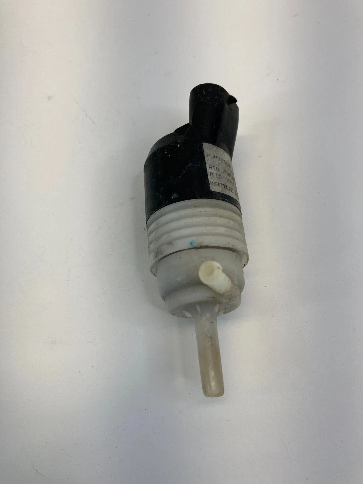 2009-2017 CHEVROLET TRAVERSE REAR WINDSHIELD WASHER WASH PUMP PUM8Q8131-2