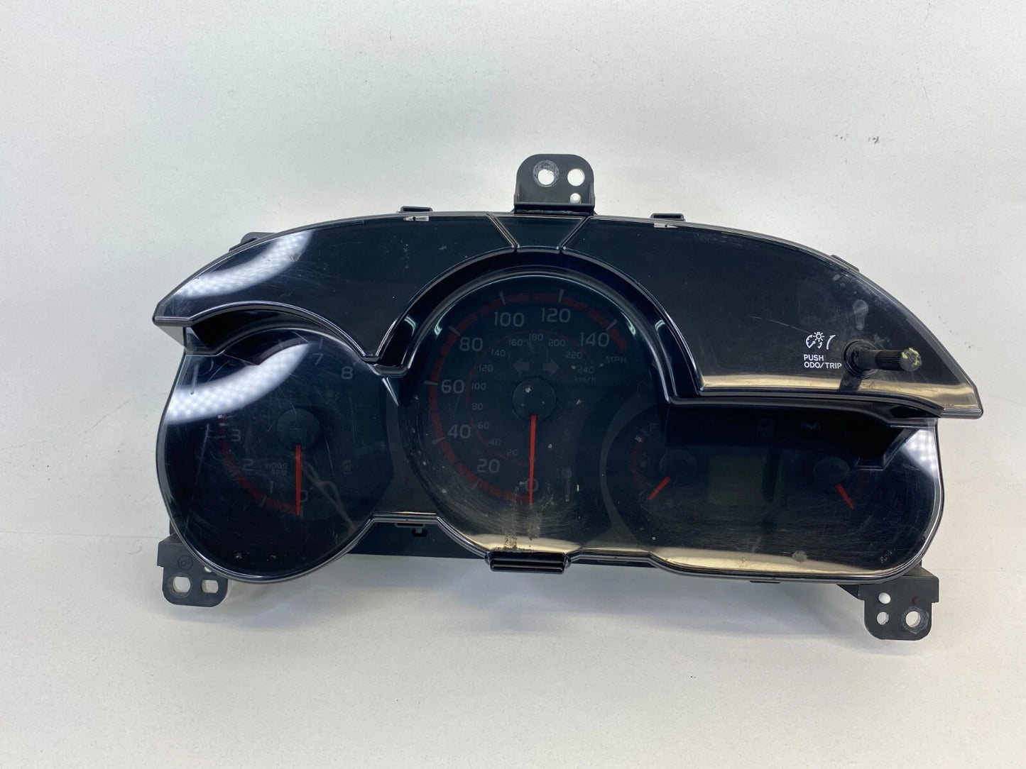 09 10 TOTOTA MATRIX 2.4 AT FWD DASH CLUSTER SPEEDOMETER 83800-02000 213K MILES