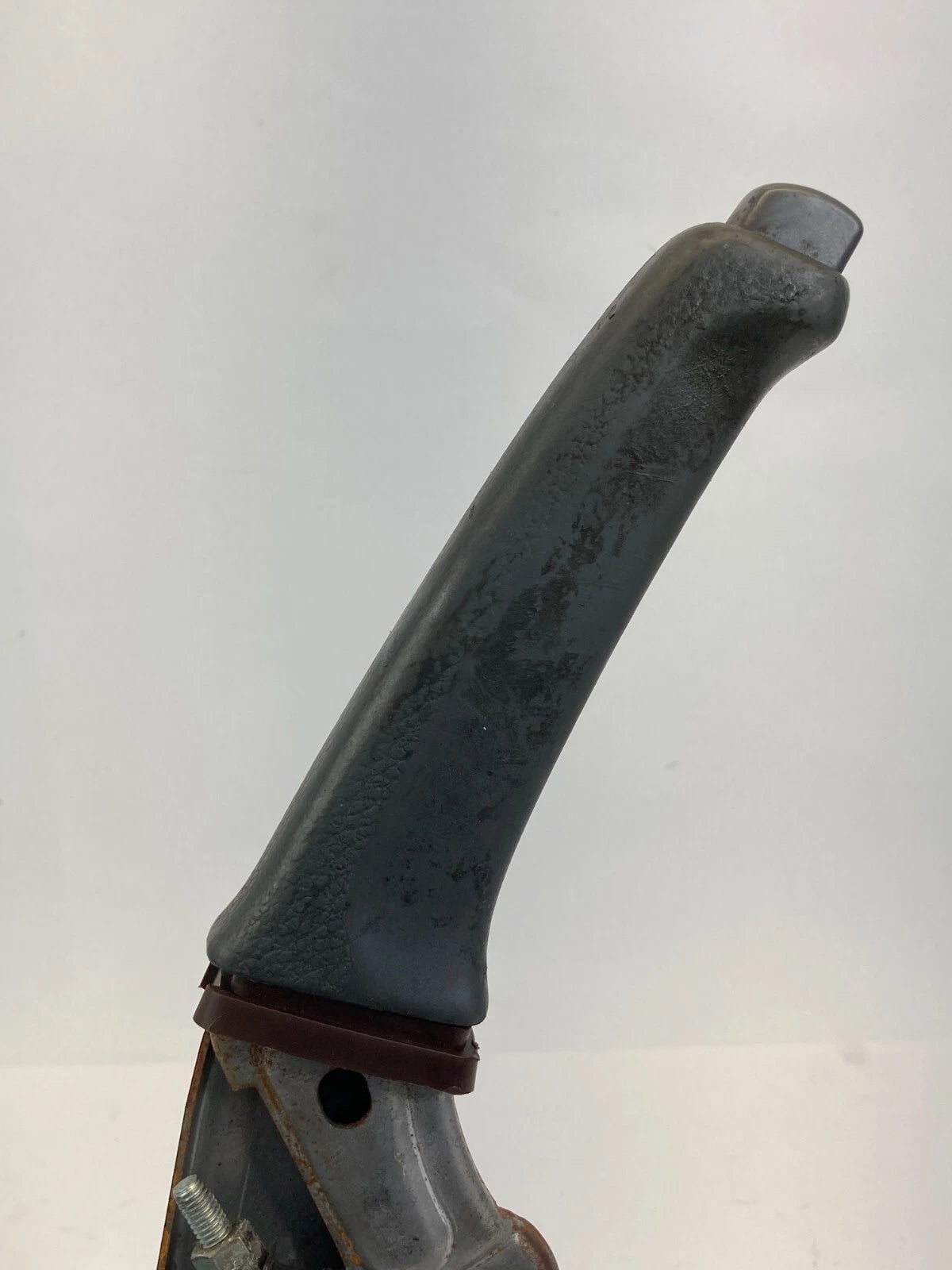 2001 2002 2003 2004 VOLVO S60 EMERGENCY PARKING BRAKE LEVER HANDLE OEM