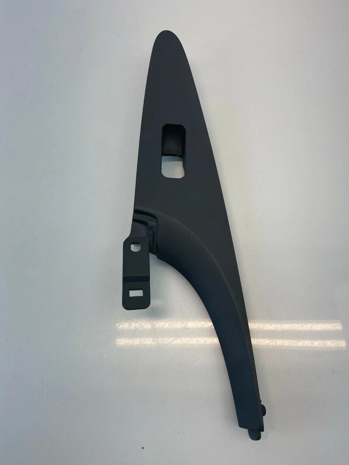 11-14 HYUNDAI SONATA REAR RIGHT SIDE WINDOW SWITCH COVER TRIM BEZEL 93581-3S060