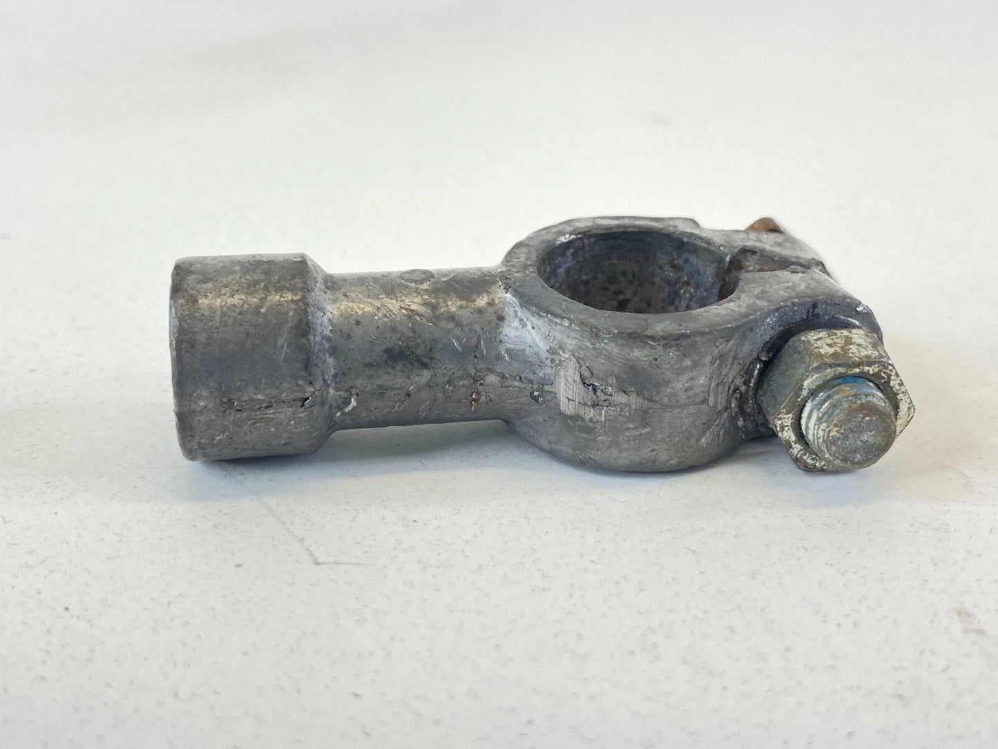 1996-1999 GMC SAFARI BATTERY TOP POST TERMINAL CLAMP CABLE CONNECTOR OEM