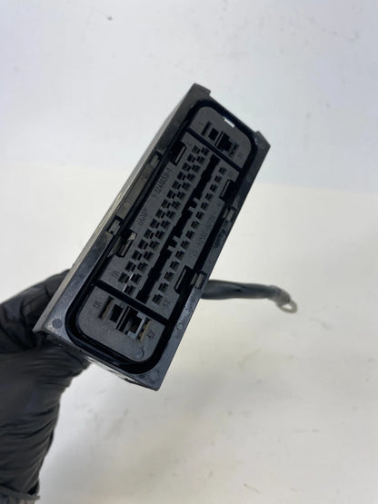 2002-2005 BMW 325I 2.5L A/T RWD ABS ANTI LOCK BRAKE PUMP CONNECTOR OEM