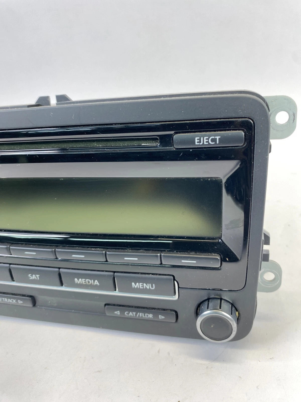 2012-2015 VW VOLKSWAGEN JETTA AM/FM RADIO RECEIVER CD DISC PLAYER 1K0-035-164-F