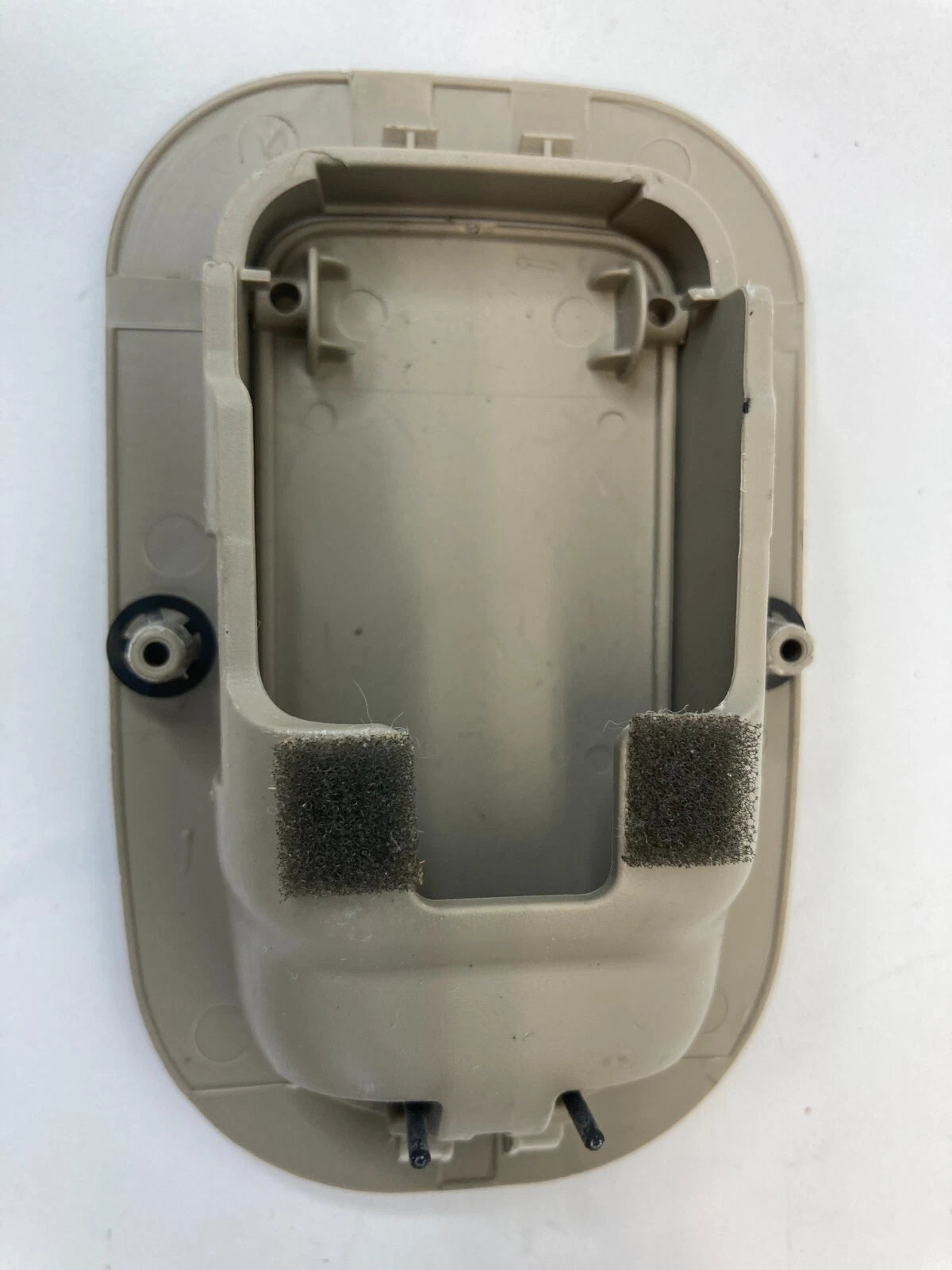 2007 2008 2009 2010 HYUNDAI ELANTRA SEDAN REAR SEAT ANCHOR CHILD COVER TRIM OEM