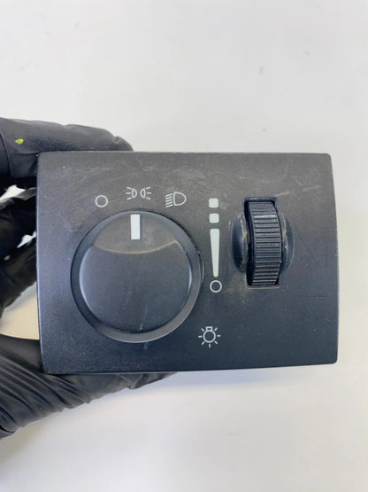 2005-2010 CHRYSLER 300 2006-2010 DODGE CHARGER HEADLIGHT SWITCH 68019567AE OEM