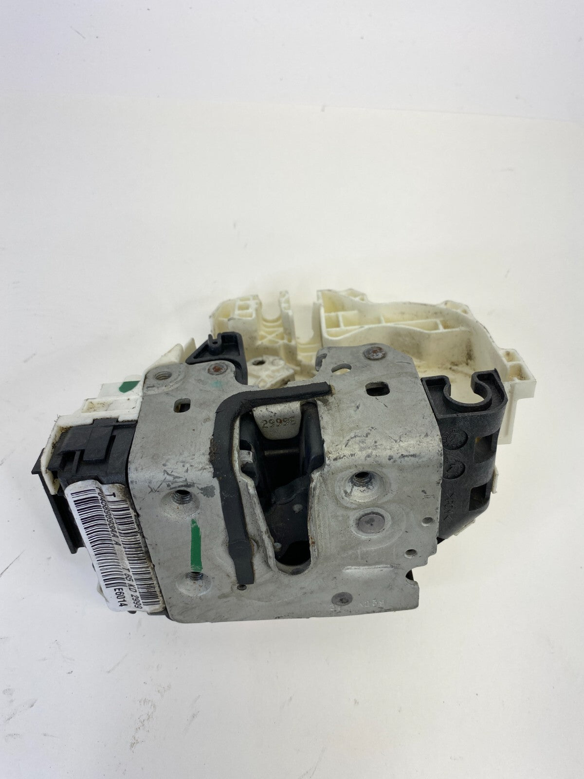 2009 2010 Dodge Journey Front Left Door Lock Latch Actuator 04589693AA