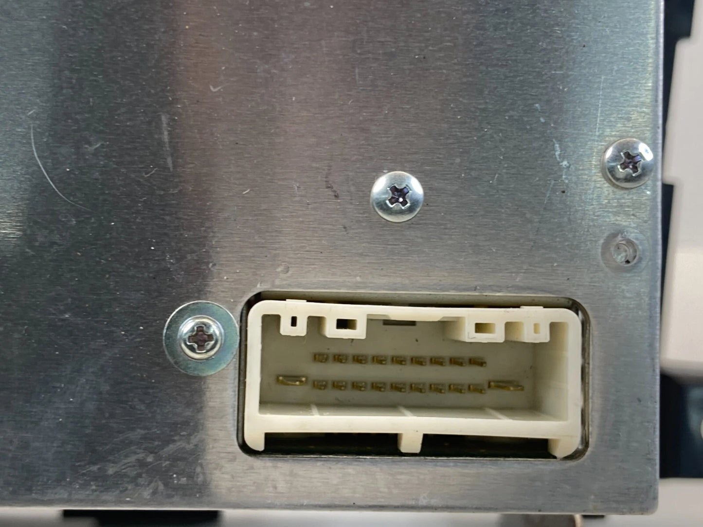 2013-2015 Nissan Altima AM/FM Radio MP3 CD Disc Player Receiver 281853TB0G OEM