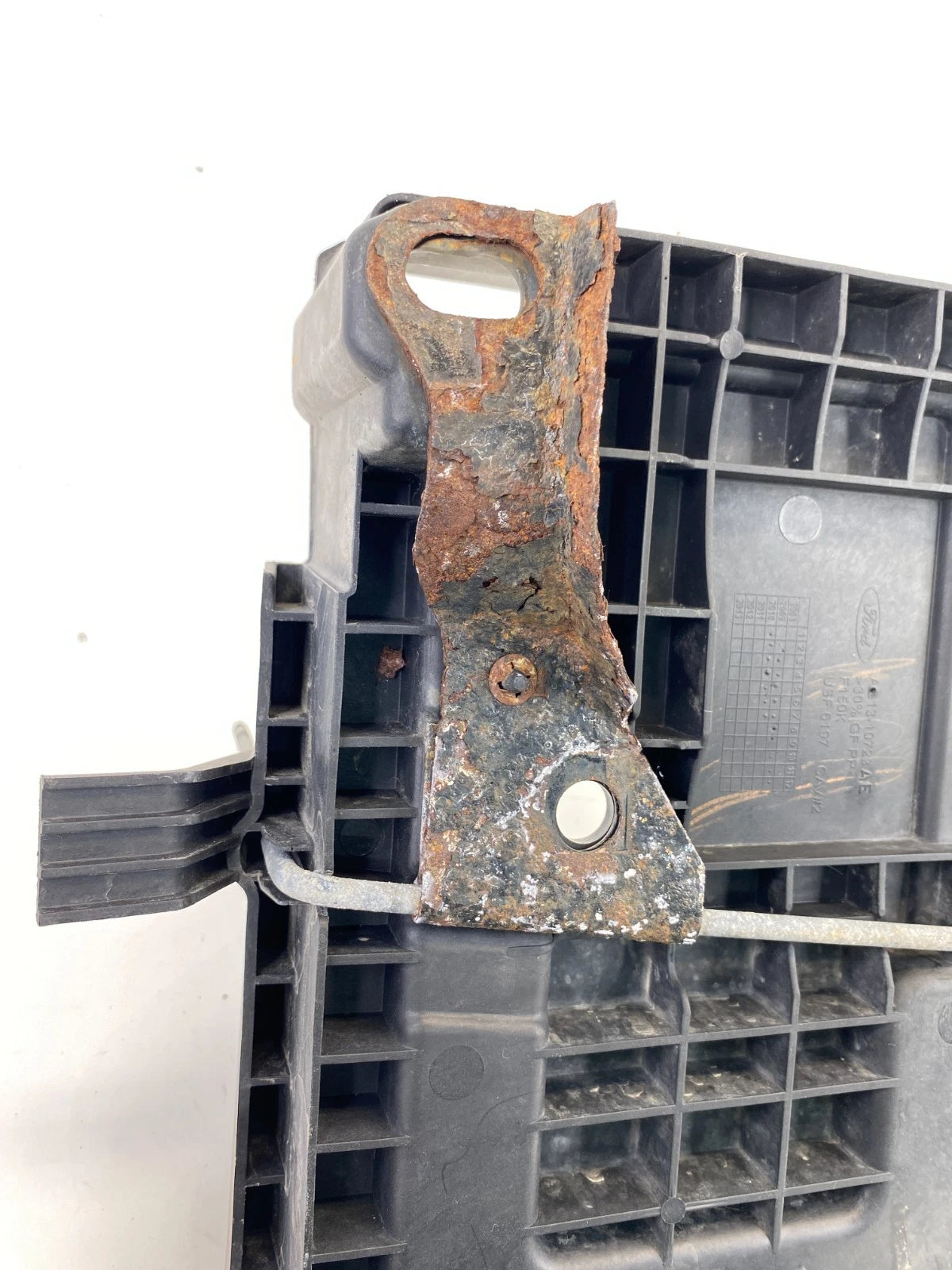 2010 2011 2012 Ford Taurus Battery Holder Hold Down Tray Support AG13-10723-AE