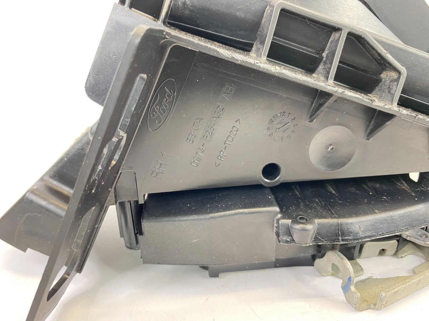 2013-2020 FORD FUSION REAR RIGHT DOOR LATCH LOCK ACTUATOR AE8A-5426412-BJ OEM