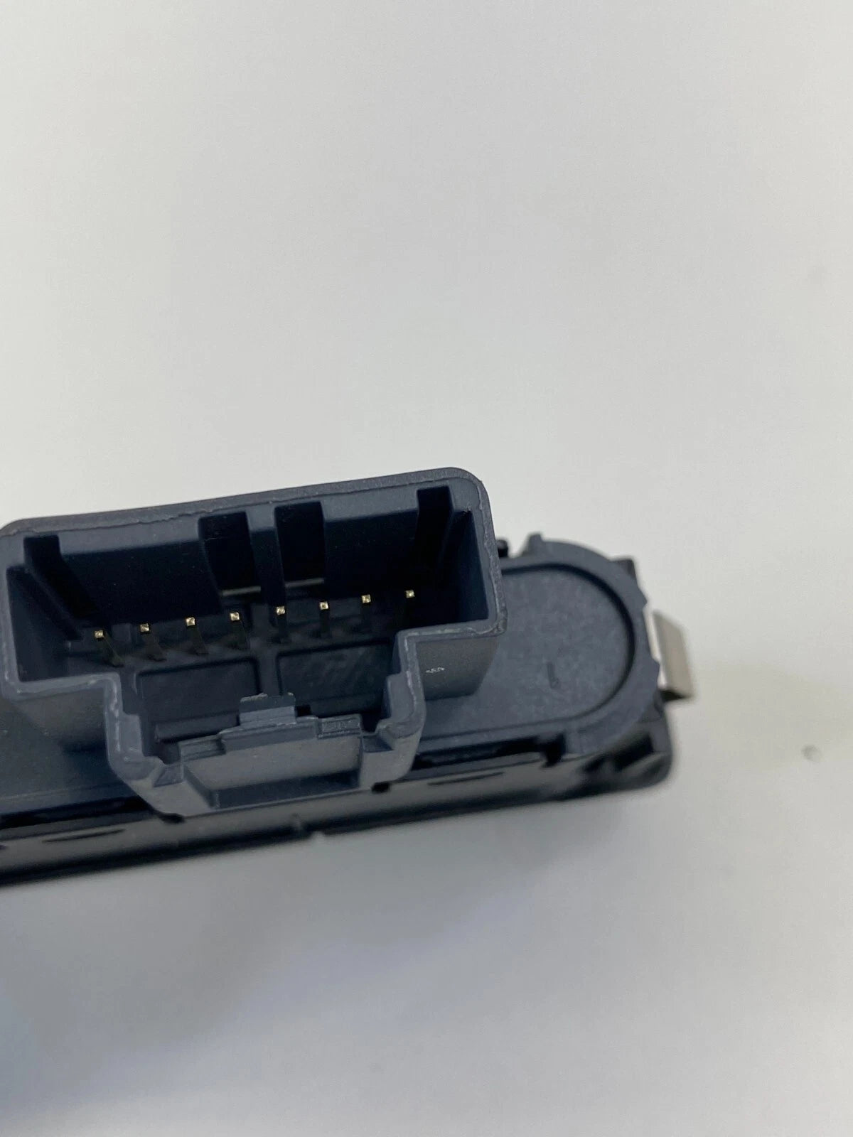 2011-2019 FORD TAURUS EMERGENCY HAZARD LIGHT & TCS OFF SWITCH CG1T-13D734-AAW