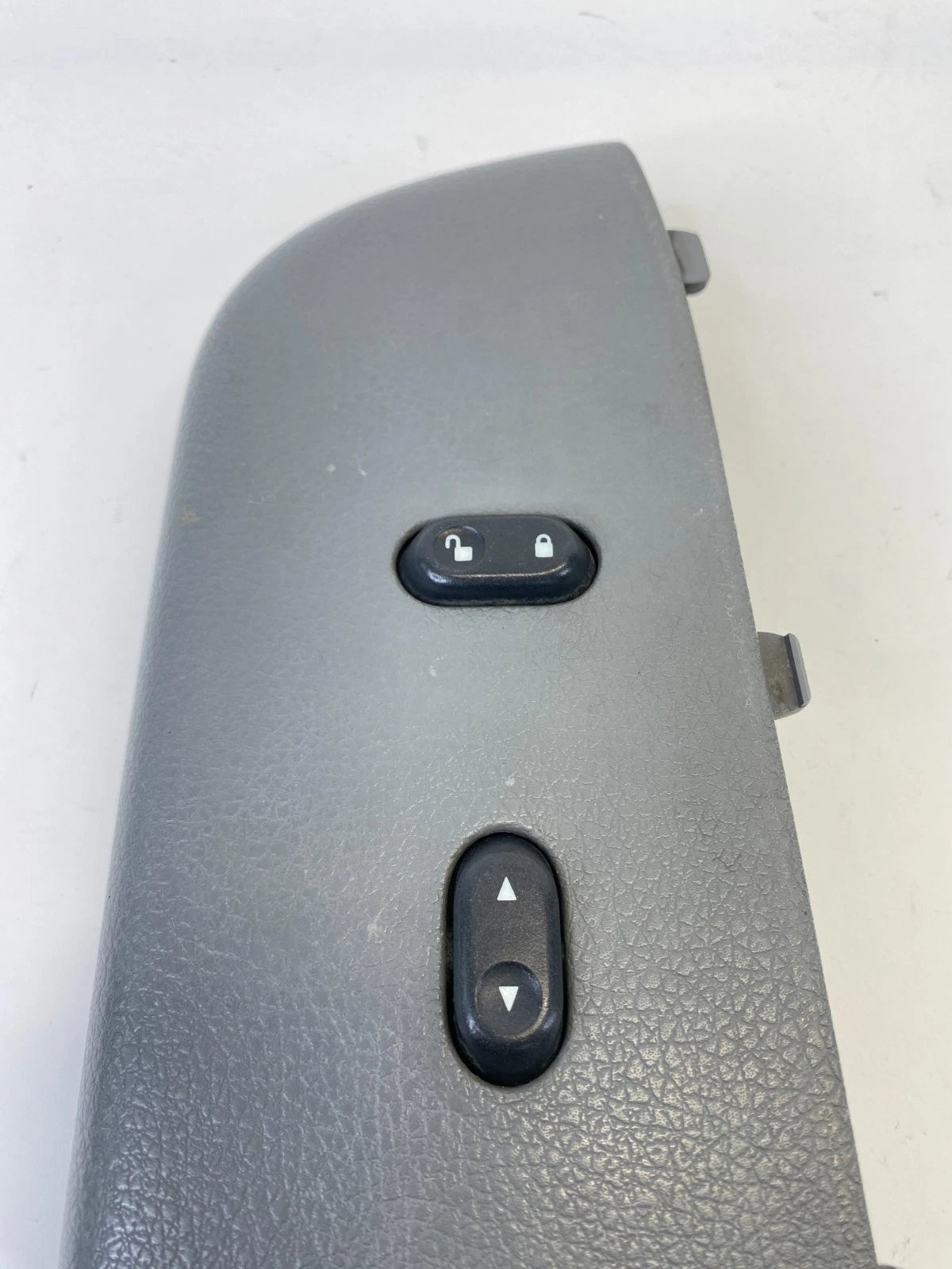 04-08 FORD F-150 FRONT RIGHT DOOR WINDOW CONTROL SWITCH W/ BEZEL 43LT-14B132-AEW