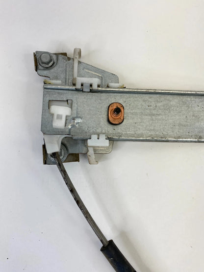 01-07 FORD ESCAPE FRONT RIGHT PASSENGER DOOR WINDOW MOTOR & REGULATOR CM091110B