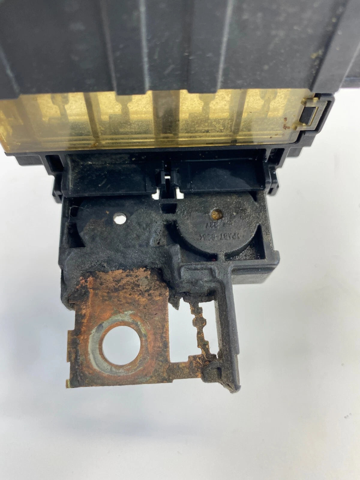 08 09 10 11 12 13 NISSAN ROGUE 2.5L L4 BATTERY FUSE RELAY HOLDER LINK OEM