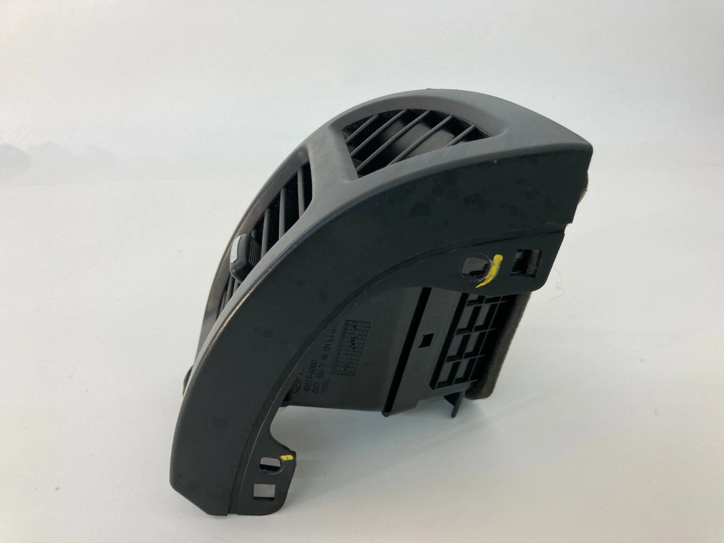 2007-2010 HYUNDAI ENTOURAGE RIGHT DASH AC HEATER AIR VENT DUCT GRILLE 4D974-6000