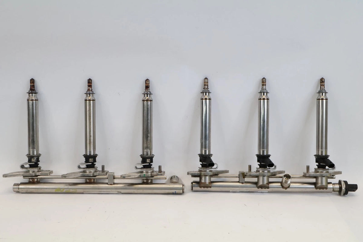 12-16 MERCEDES E350 3.5L V6 LEFT & RIGHT FUEL INJECTOR RAIL SET OEM A2760703995
